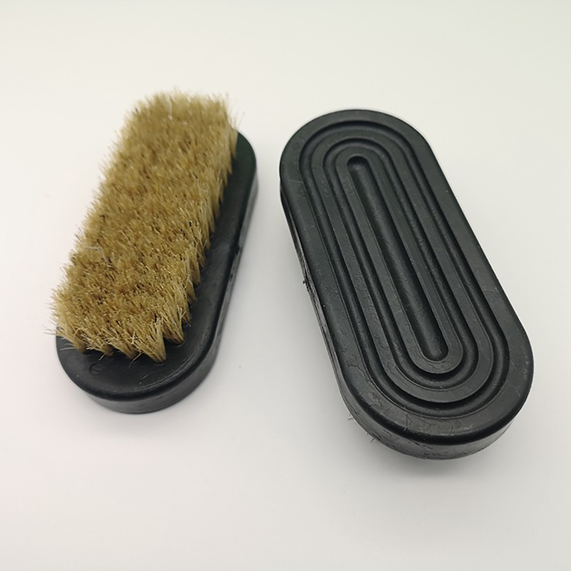 Escova para Polir Sapatos de C - Brushing Boot Horse avaliação e preço