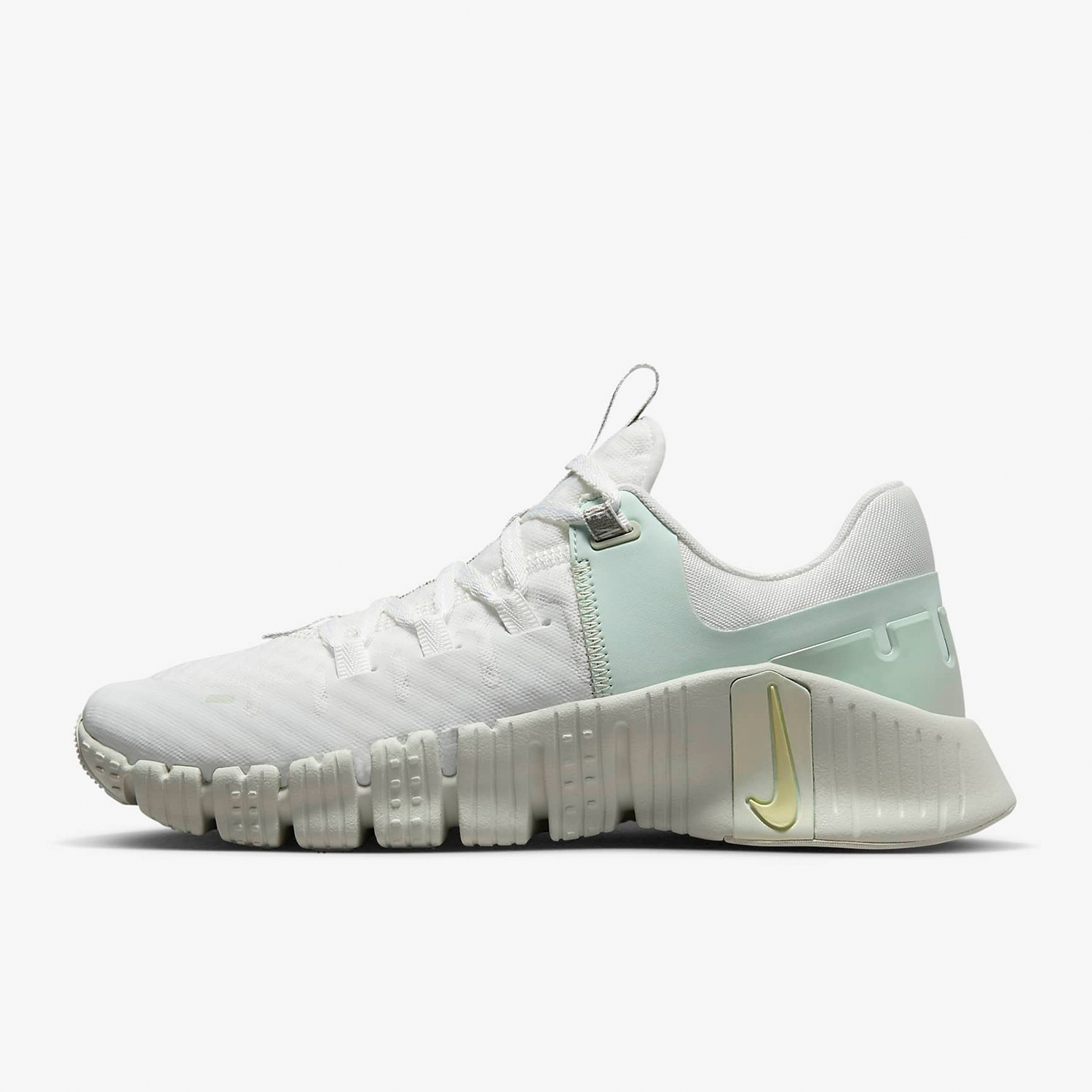Tênis de treinamento feminino  - Nike Shoes Free Metcon 5 avaliação e preço